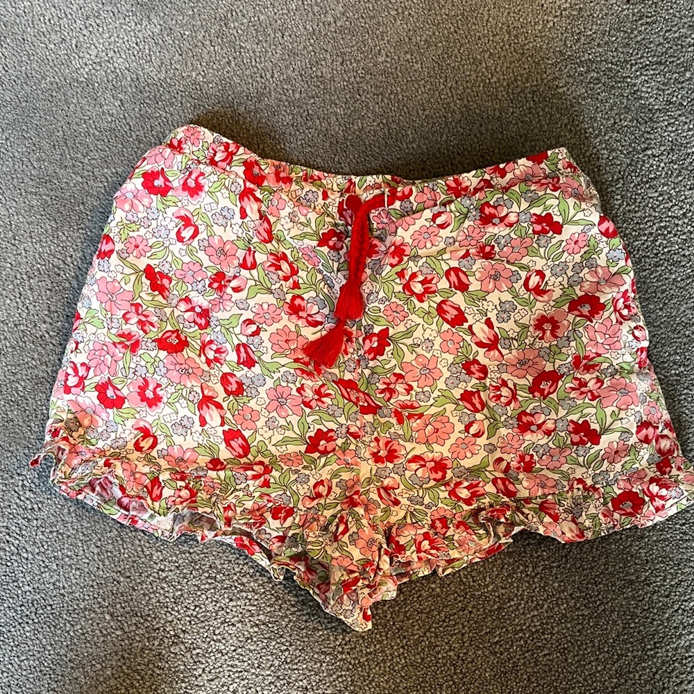 Lightly used Mini Boden floral ruffle shorts, 6